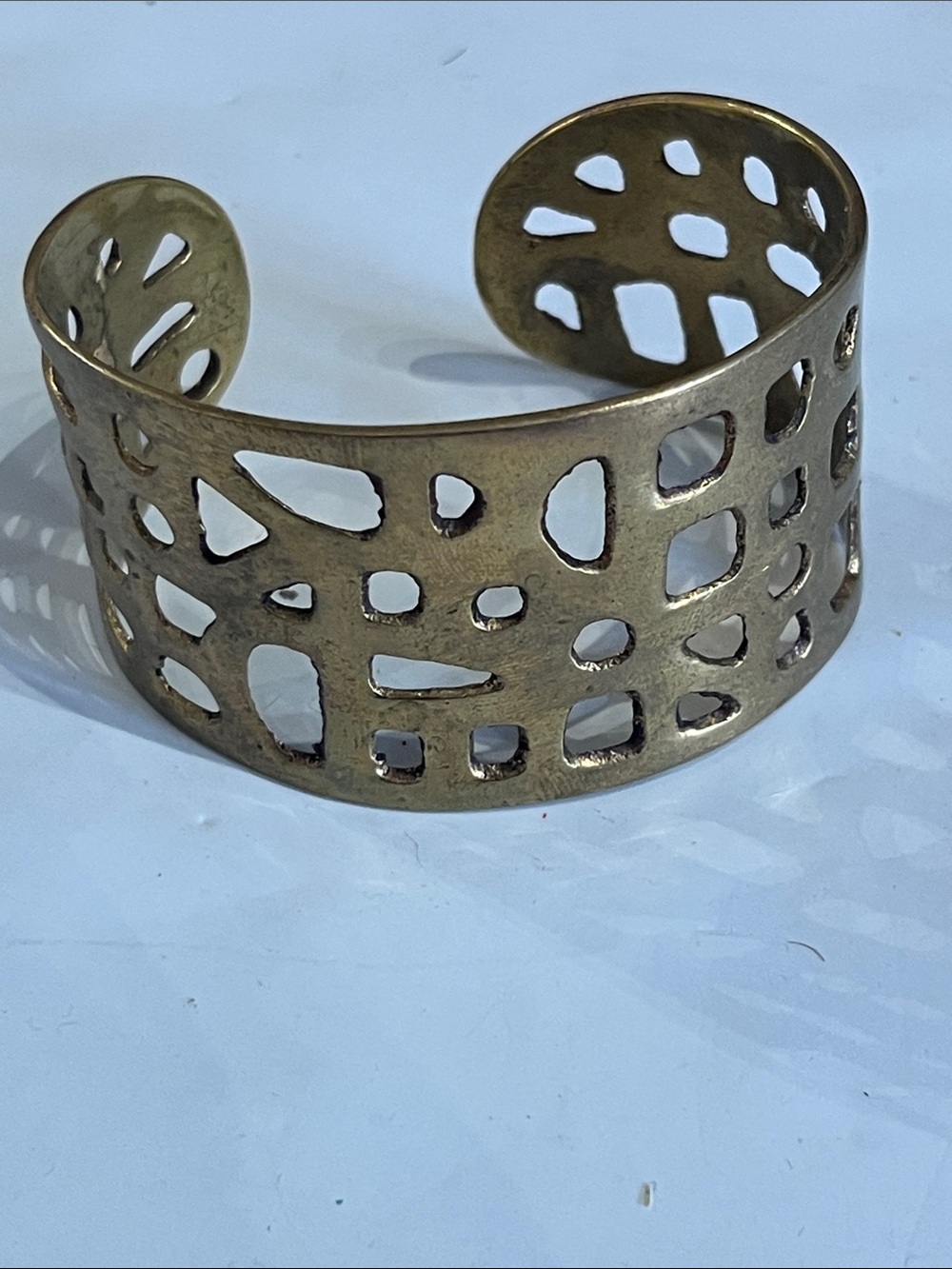 Vintage brass cut out brutalist cuff,